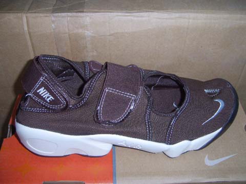 Global B2B directory Global trade lead